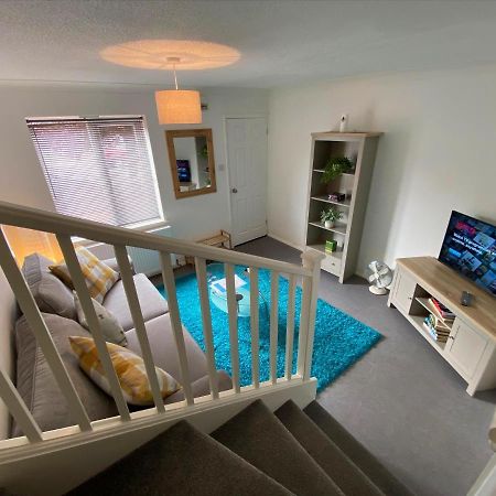 2 Bedroom Private House Near Bedford Town And Train Station Kültér fotó