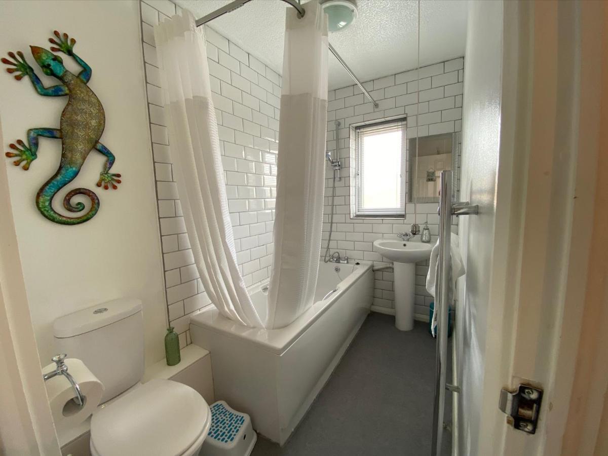 2 Bedroom Private House Near Bedford Town And Train Station Kültér fotó